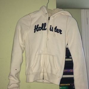 Hollister sweatshirt